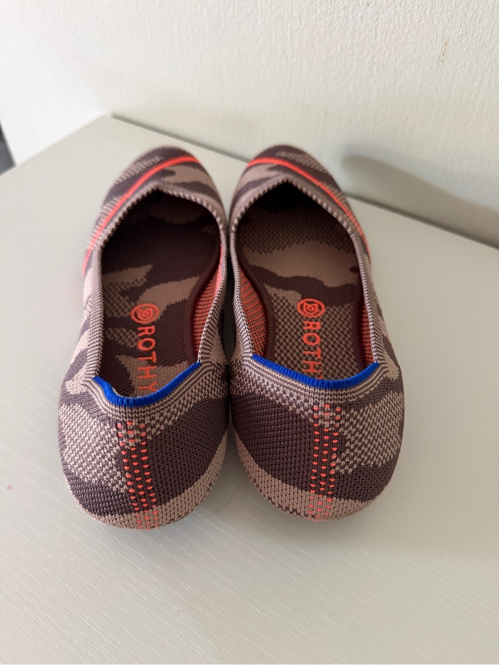 Rothy's Brown Camo Knit Flats with Coral Stripe and Blue Heel Trim 9.5 - Picture 2 of 4